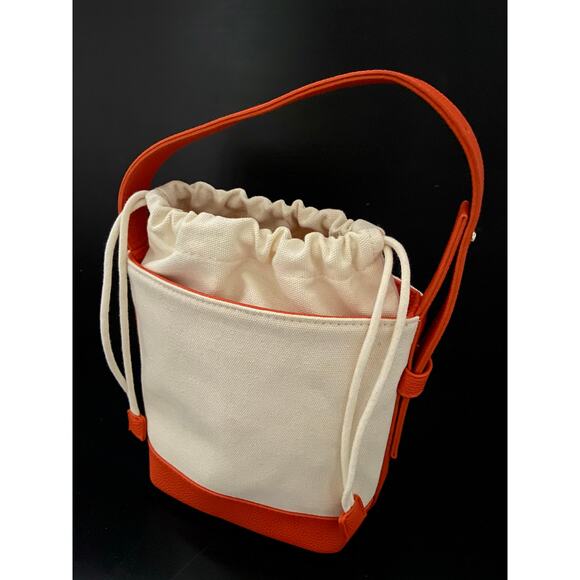 Casual Cream Canvas Shoulder Bag w/Orange Faux Leather Trim sz OS - Picture 7 of 13